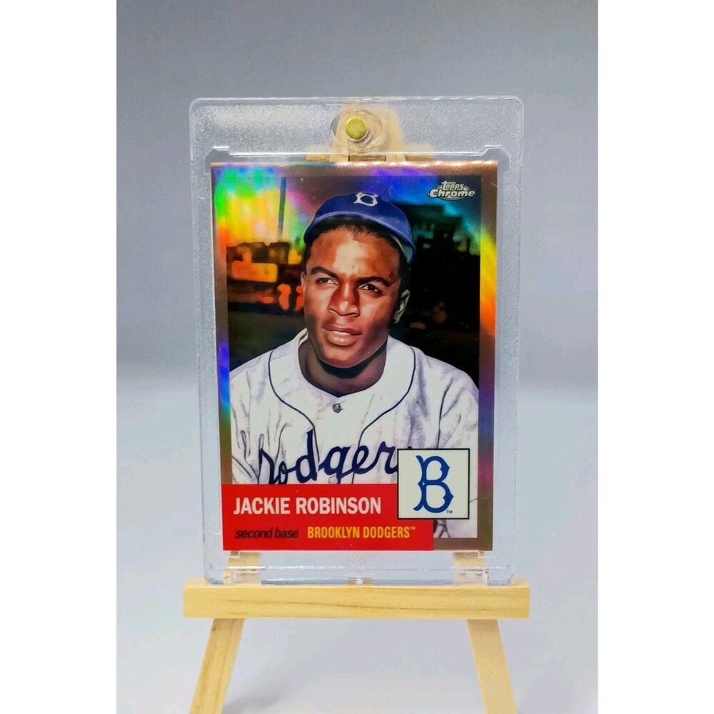 Jackie Robinson #42 Topps Chrome Rose Gold Refractor SSP 65/75 Topps 2022